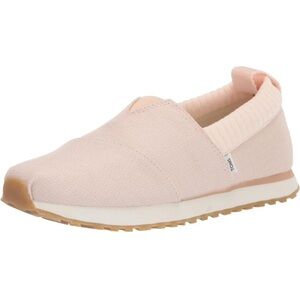 TOMS shoes